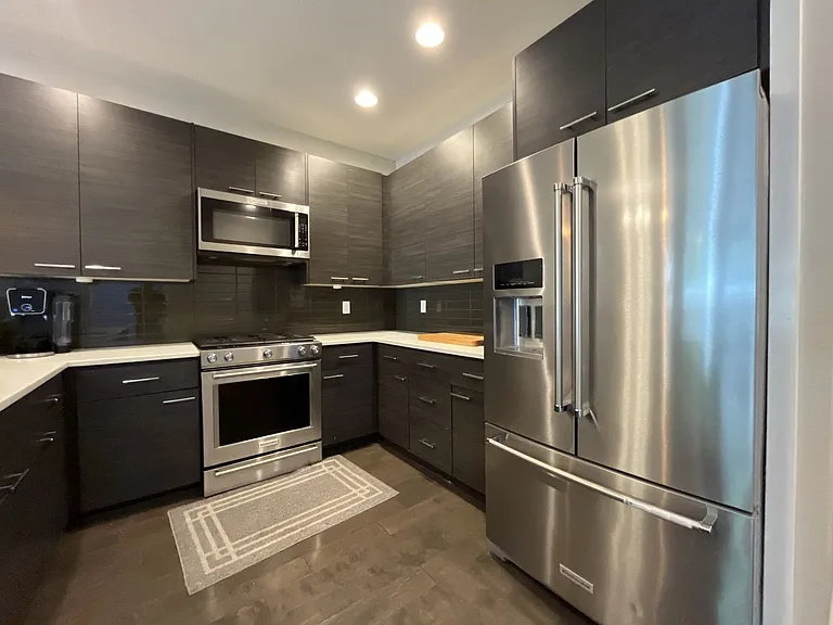 11393 SW Barber St — Photo 9
