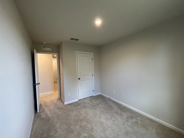 1532 39th Avenue Loop Northeastunit #5 — Photo 25
