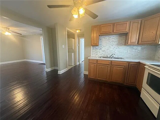 2 bed, 1.0 bath, 1000 sqft, $1,275 — Photo 4