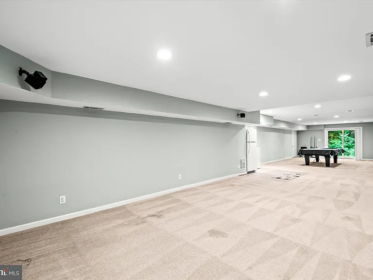 80 Stonewall Dr — Photo 27
