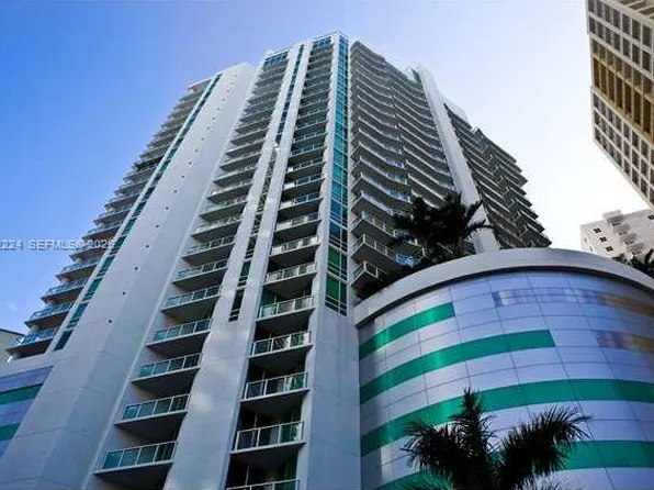 218 SE 14th St APT 2108, Miami, FL 33131