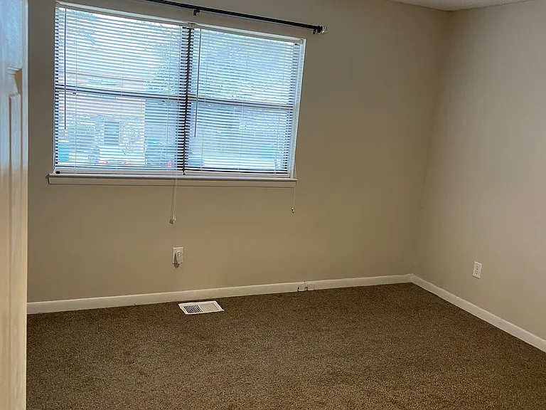 504B Landview Dr #504B — Photo 7