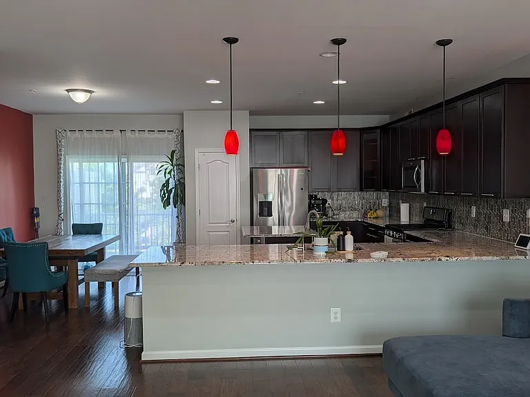 7821 Taggart Ct — Photo 17