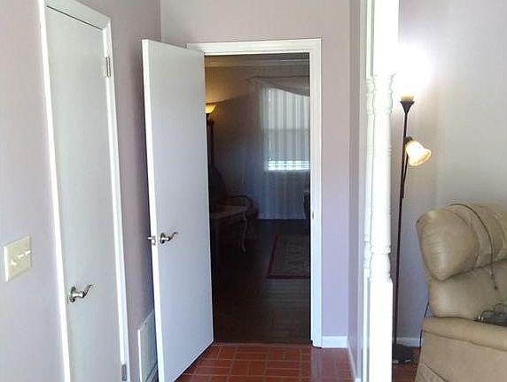 3rd image of 1236 Hillman St