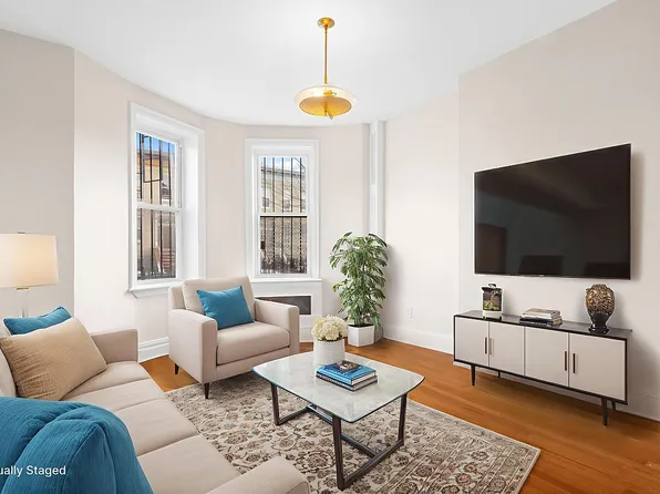 408 E 29th St, Brooklyn, NY 11226