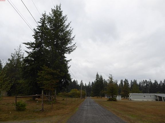 5th image of 12715 Blowers St SW