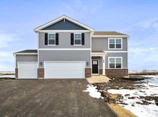 368 Hemlock Ln, Oswego, IL 60543