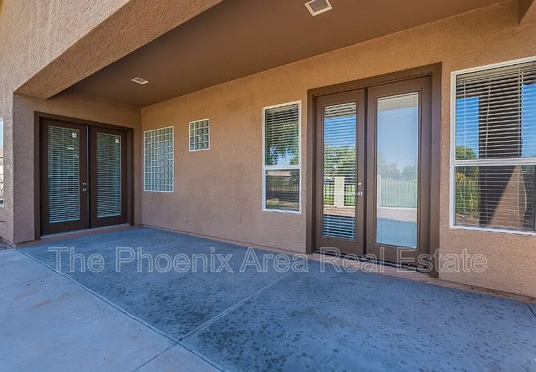 231 S Beverly St — Photo 37