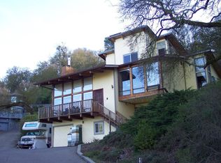 59 Saddle Rd, Walnut Creek, CA 94595