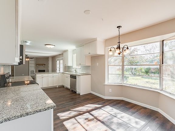 4th image of 3601 Ashford Ave