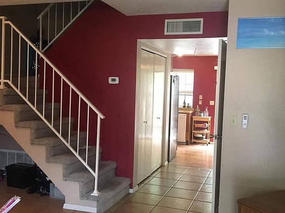 5th image of 921 W University Dr Unit 1212