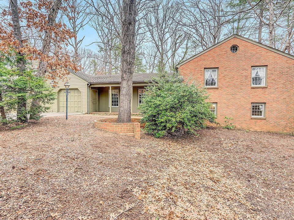 1st image of 2915 Waxwing Cir