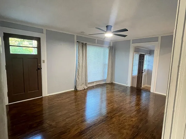 895 Lower Ferry Rd — Photo 6