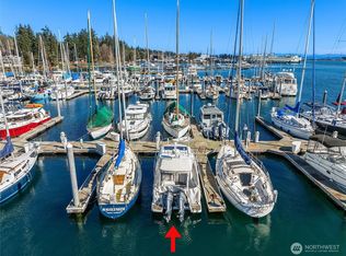 141 Parfitt Way SW #C36, Bainbridge Island, WA