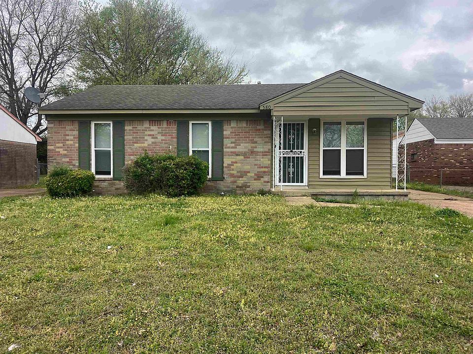 1st image of 580 Blackhawk Rd