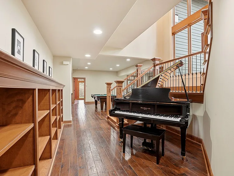 7310 E Hatch Rd — Photo 24