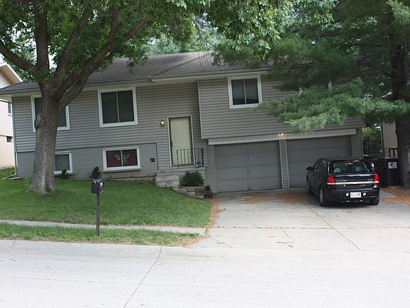 5th image of 12910 Olive St