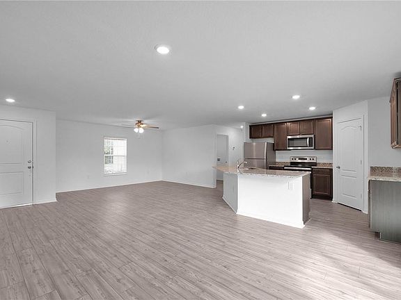 4th image of 350 SE Bayview Terrace