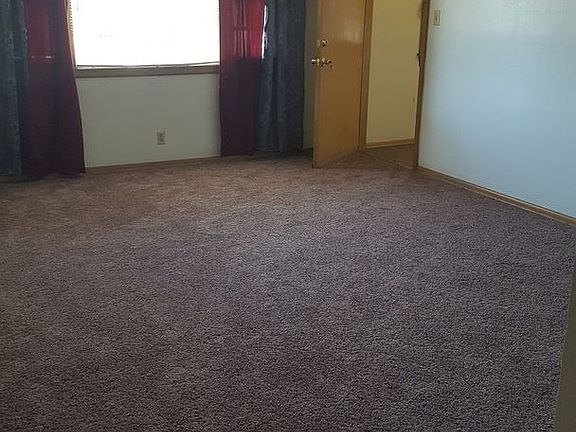 4th image of 5806 N 76th St #6044211