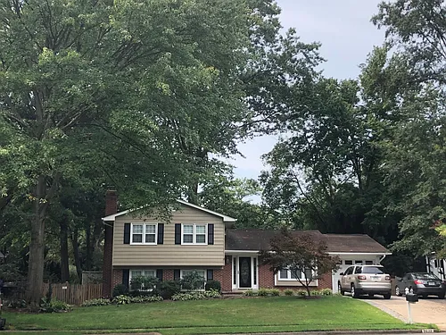 8622 Yardley Dr Photo 1