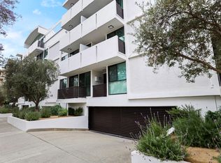 616 N Flores, Los Angeles, CA 90048