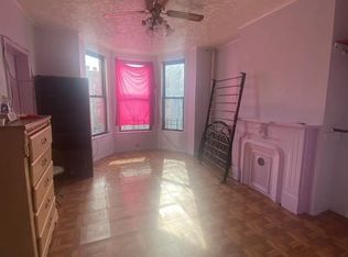347 49th St FLOOR 2, Brooklyn, NY 11220