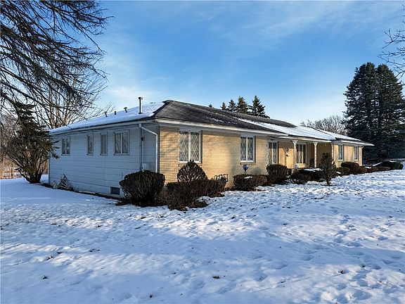 4th image of 10 Simmons Rd