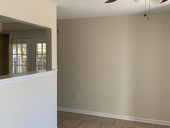 New ceiling fan with lights in Living room