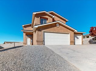 15 Camel Rd, Los Lunas, NM 87031