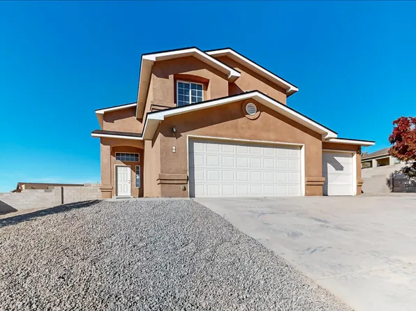 15 Camel Rd, Los Lunas, NM 87031