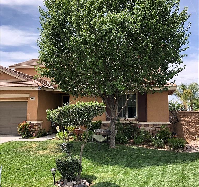 1st image of 26803 N Bay Ln