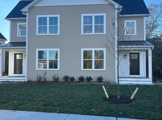 30 Holley St #98, Wakefield, RI 02879