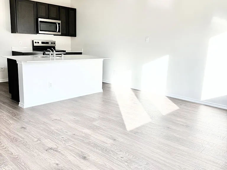 315 Tall Cedar Way — Photo 10
