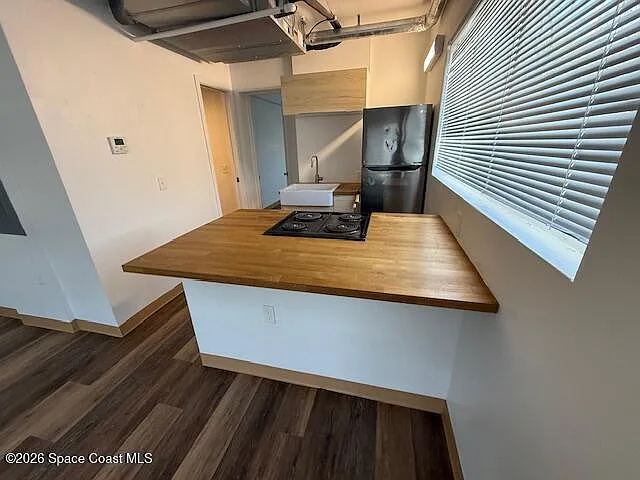 2421 Stone St #206 — Photo 9