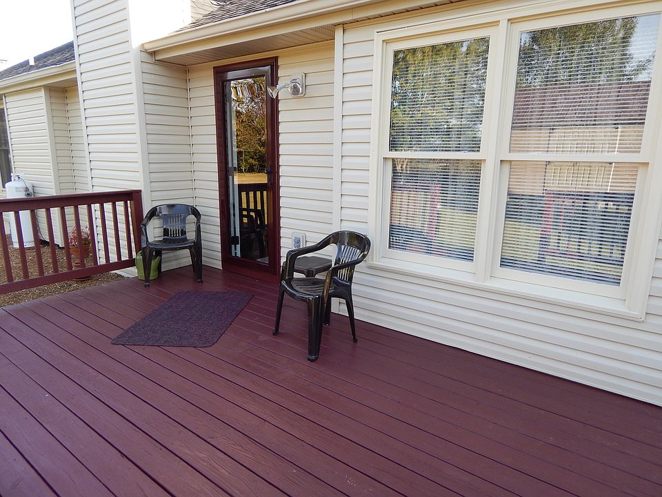 1st image of 589 Cory Dr