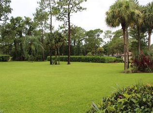 5825 Rattlesnake Hamm Rd #102, Naples, FL 34114