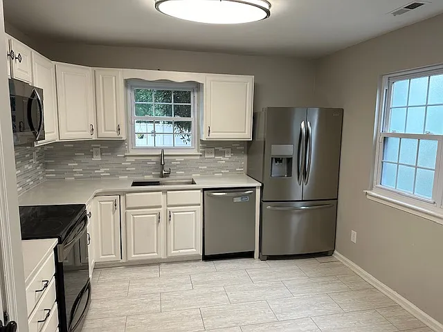 5404 Chatham Hall Dr — Photo 11