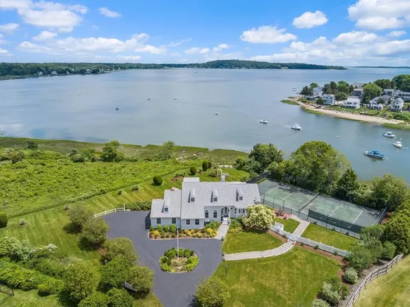 17 Bay Side Ln, Kingston, MA 02364