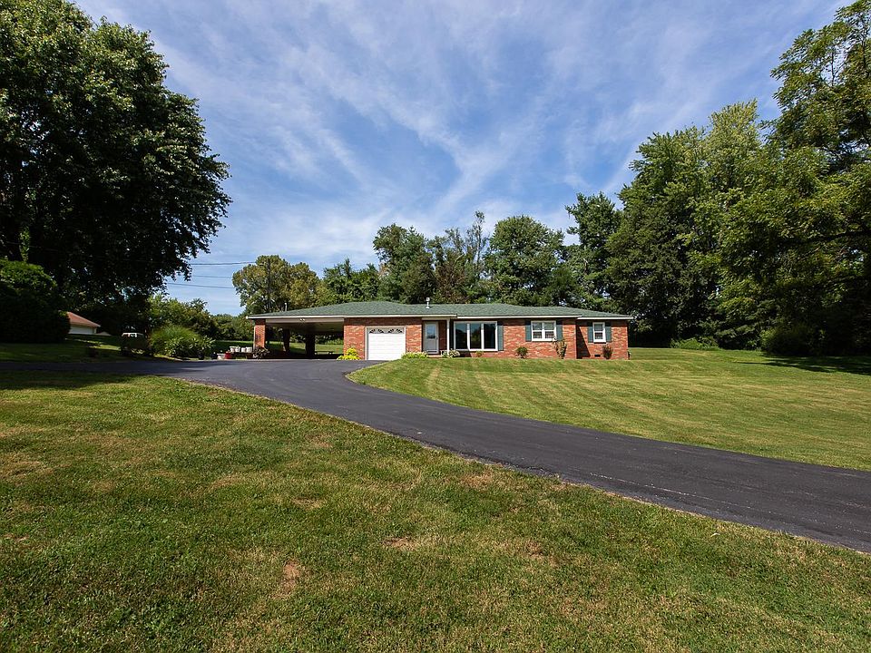 2nd image of 5919 Galli Ln