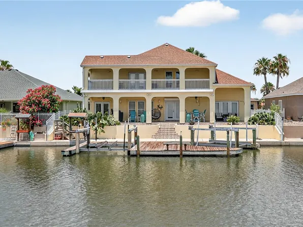 973 Pompano Dr, Aransas Pass, TX 78336