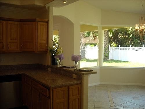 5th image of 25 Pine Grove Dr