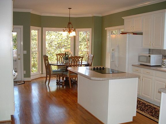 spacious and updated kitchen