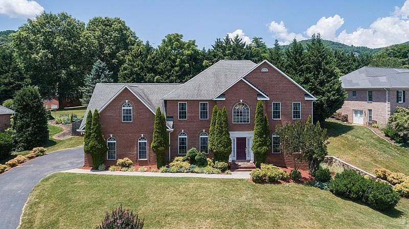 1st image of 6308 Roselawn Court Dr