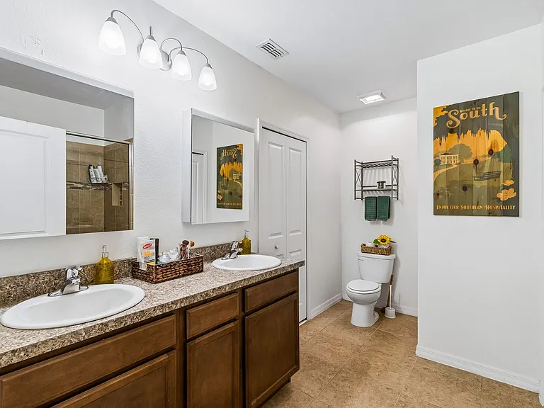 107 Parkhurst Ln — Photo 29