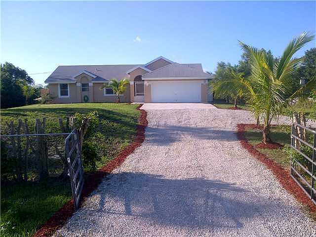 1st image of 16087 E Burns Dr
