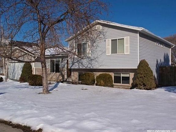 2nd image of 794 Lakeview