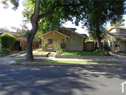 311 High St — Photo 1