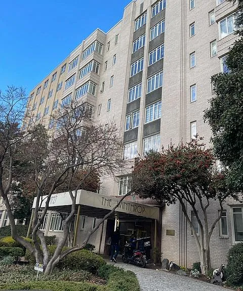 1727 Massachusetts Ave NW #701 — Photo 1