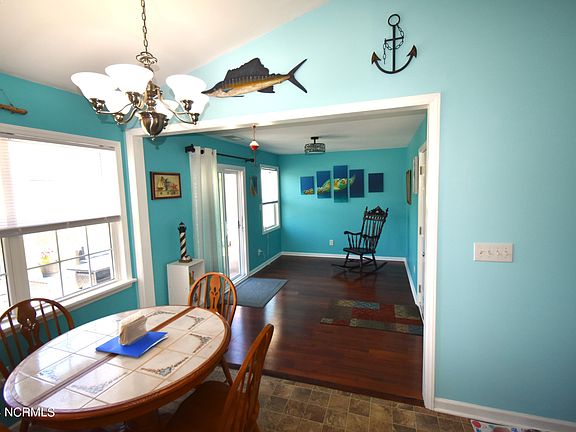 4th image of 1419 Kelly Place