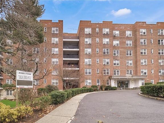 2nd image of 1133 Midland Ave APT 4H